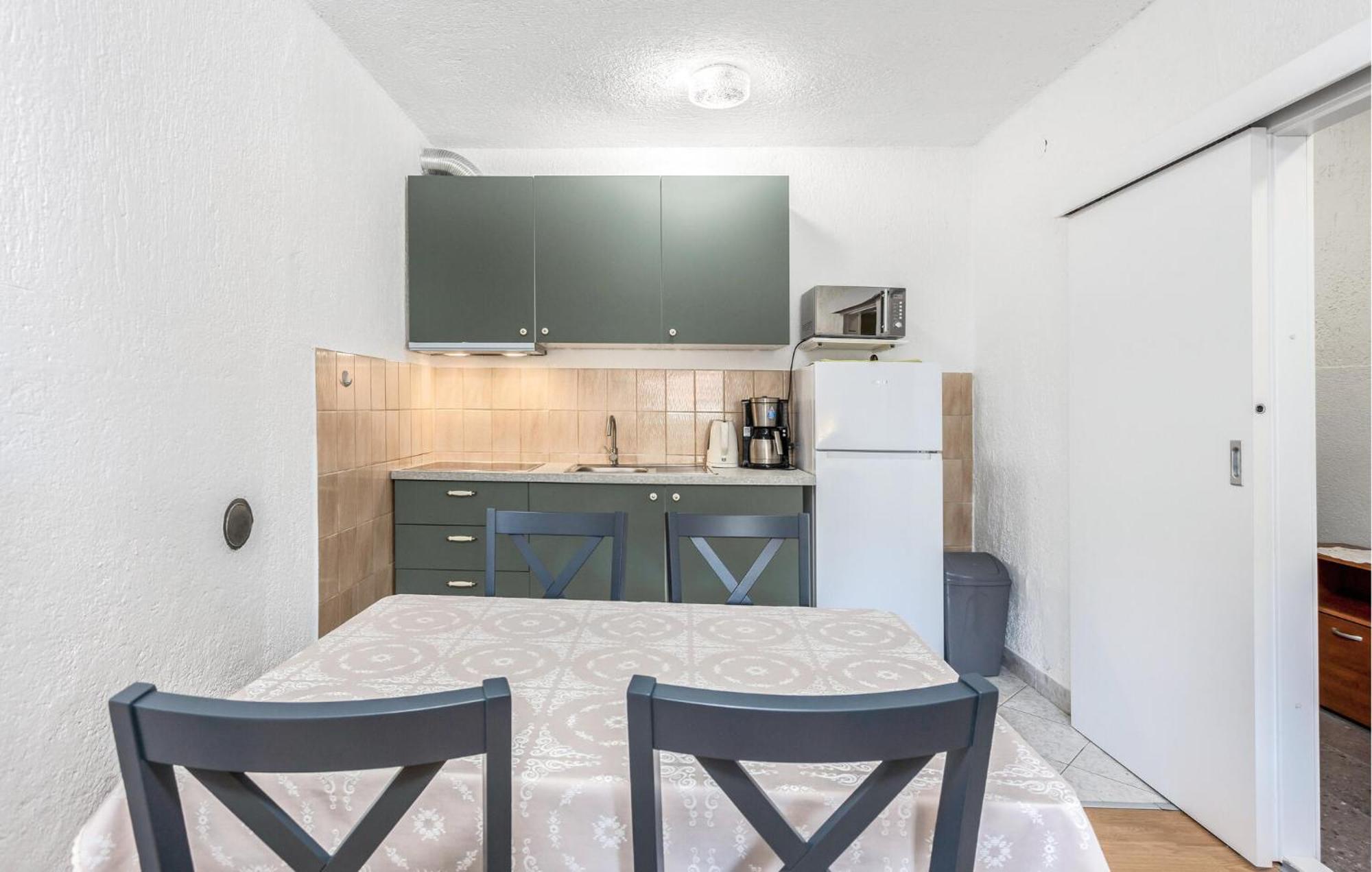 Amazing In With Kitchen * Sveti Juraj